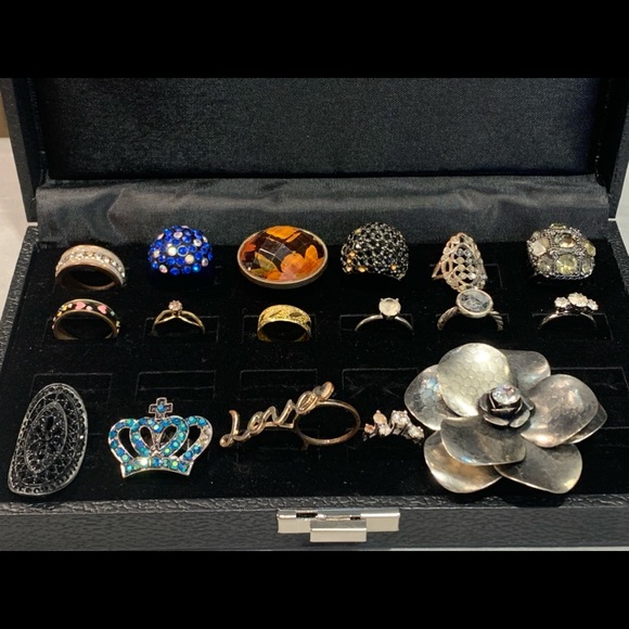 Jewelry - 100+ Piece Jewelry~Craft~Repurpose~
Create~Upcycle Ring Lot